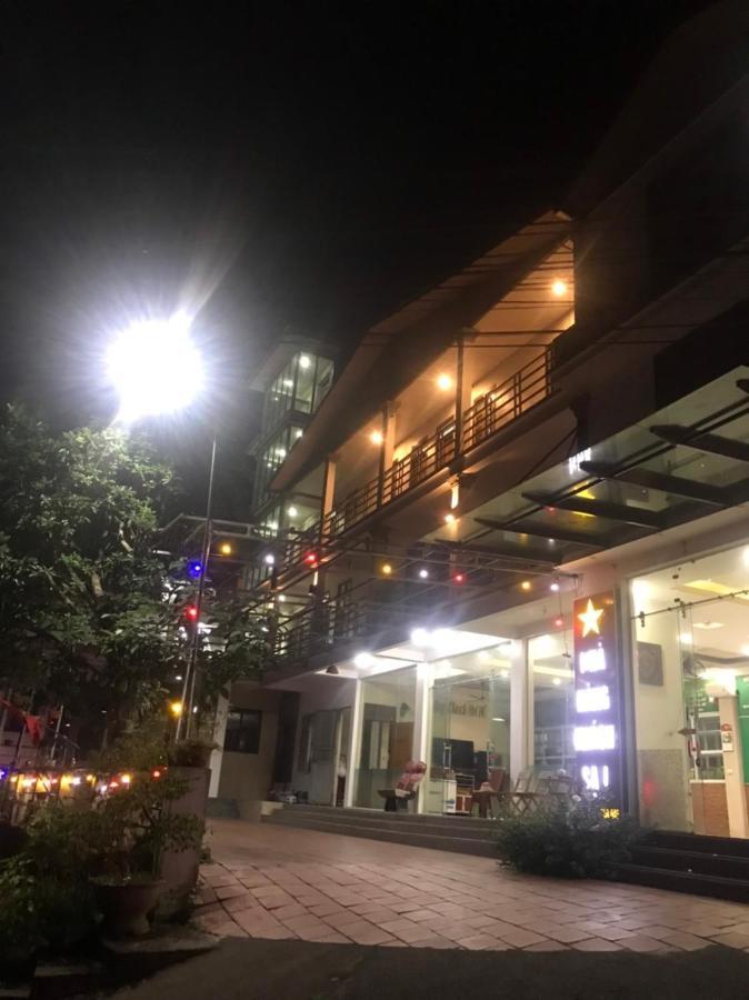 Thai Binh Hotel Ba Be Buitenkant foto