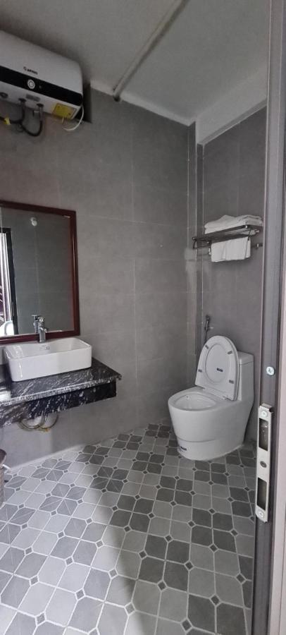 Thai Binh Hotel Ba Be Buitenkant foto