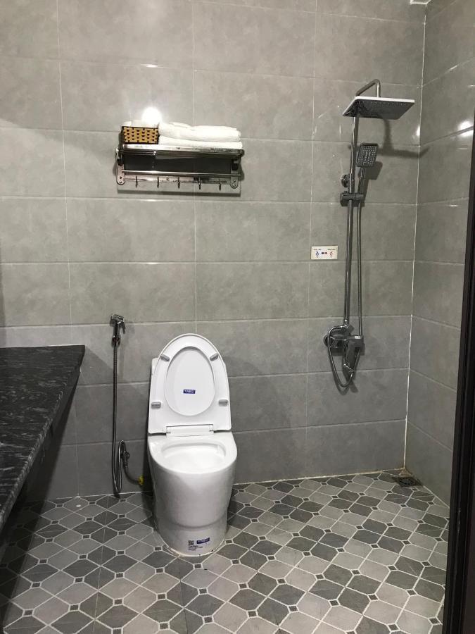 Thai Binh Hotel Ba Be Buitenkant foto